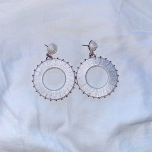 BOUTIQUE EARRINGS
